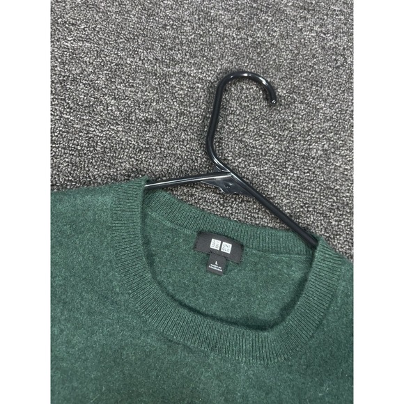 Uniqlo Sweater Women's Large Green 100% Cashmere Pullover Crewneck Preppy - Picture 3 of 6